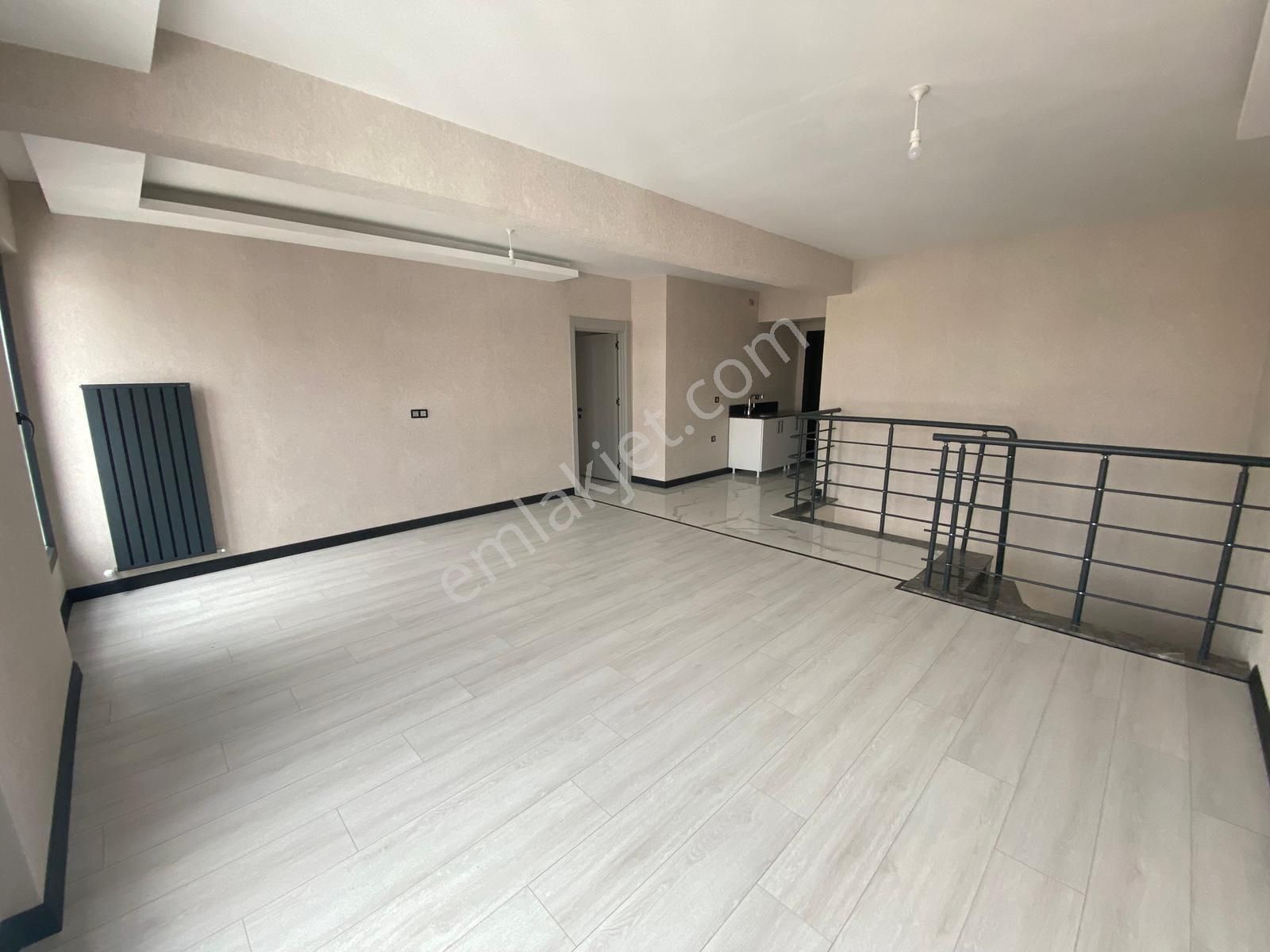 Talas Mevlana Mahallesi Papatya Caddesinde Kiralık 4+1 Daire - Görsel 6