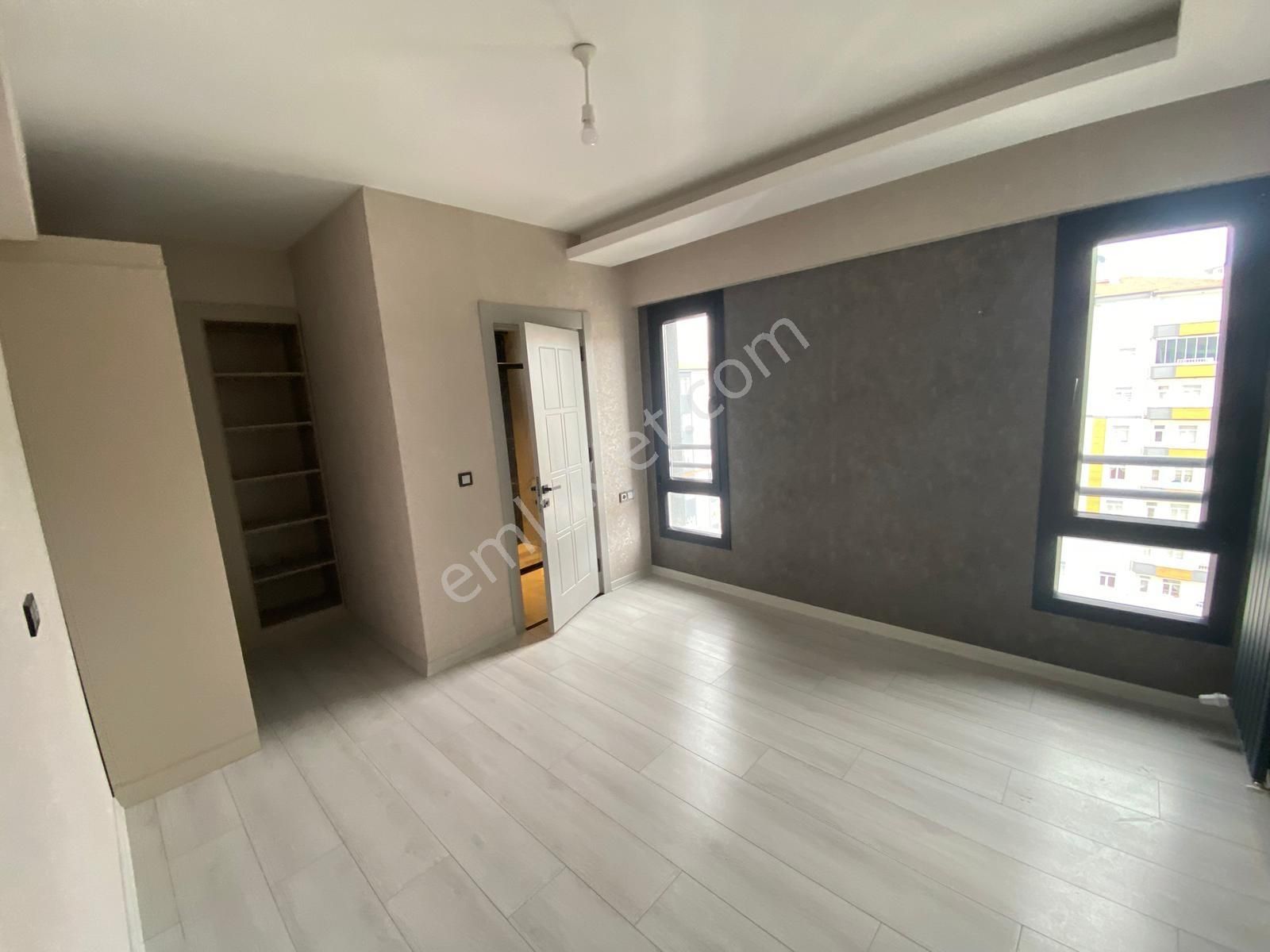 Talas Mevlana Mahallesi Papatya Caddesinde Kiralık 4+1 Daire - Görsel 18