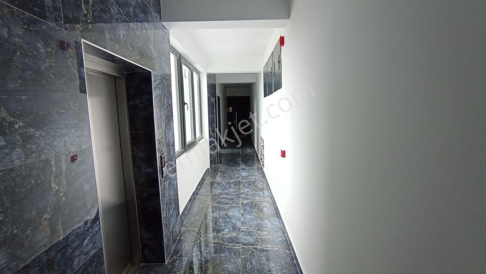 Yunus Çelebi Den Gökdelenler Bölgesinde Site İçi Satılık 4+1 - Görsel 20