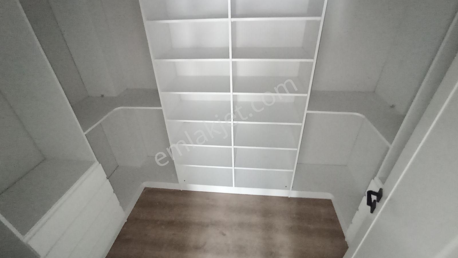 Yunus Çelebi Den Gökdelenler Bölgesinde Site İçi Satılık 4+1 - Görsel 22