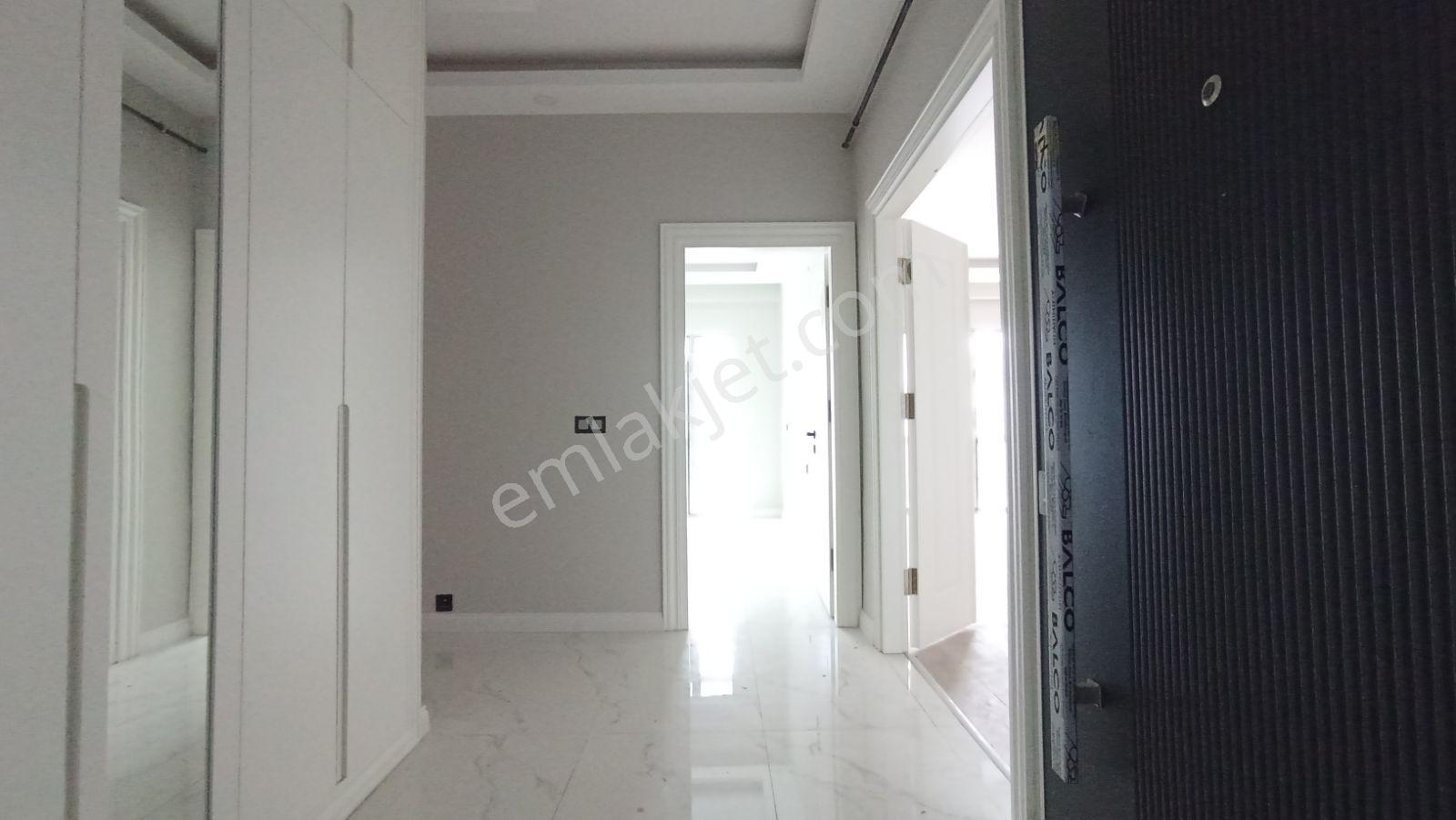 Yunus Çelebi Den Gökdelenler Bölgesinde Site İçi Satılık 4+1 - Görsel 19