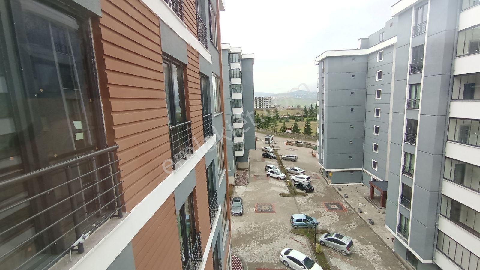 Yunus Çelebi Den Gökdelenler Bölgesinde Site İçi Satılık 4+1 - Görsel 16