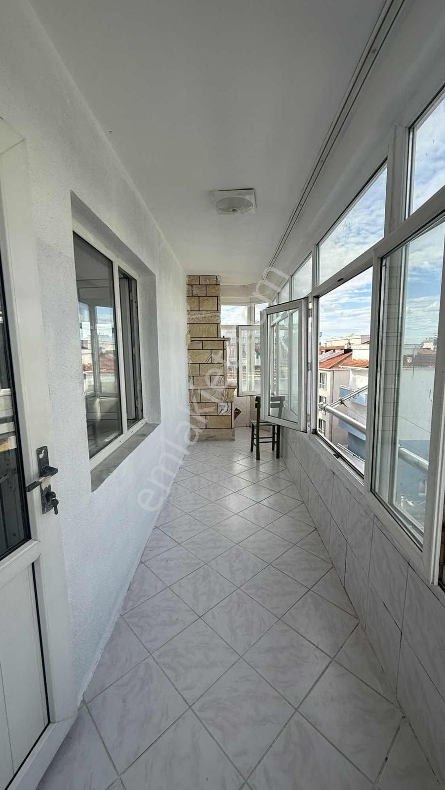 Anadolu Emlaktan Troya Caddesi Uysal Market Yakını Asansörlü - Görsel 27