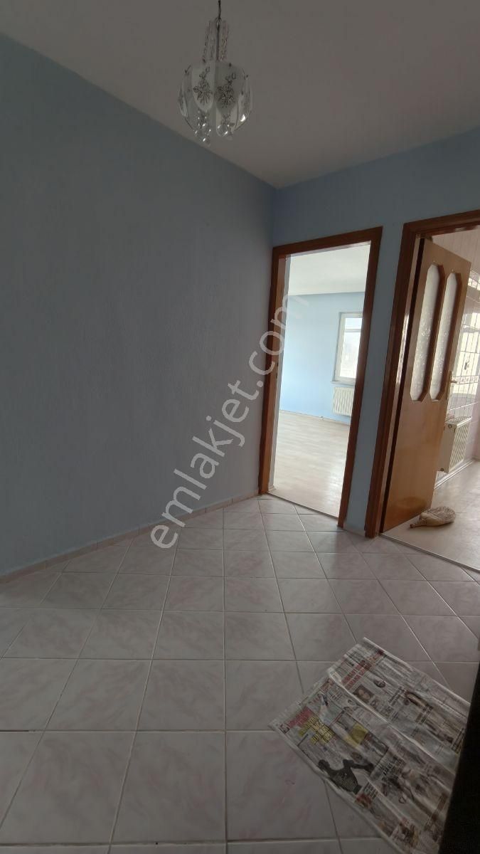 Anadolu Emlaktan Troya Caddesi Uysal Market Yakını Asansörlü - Görsel 11