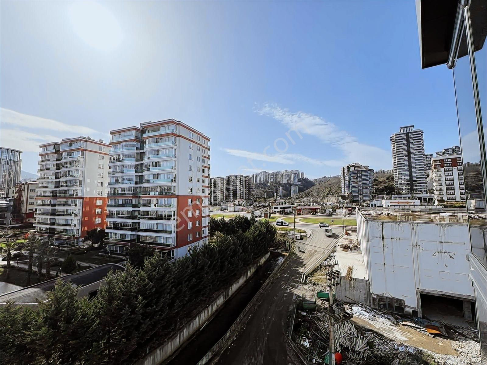 Trabzon Yalıncak North Life Sitesi 4+1 Sıfır Daire - Görsel 3