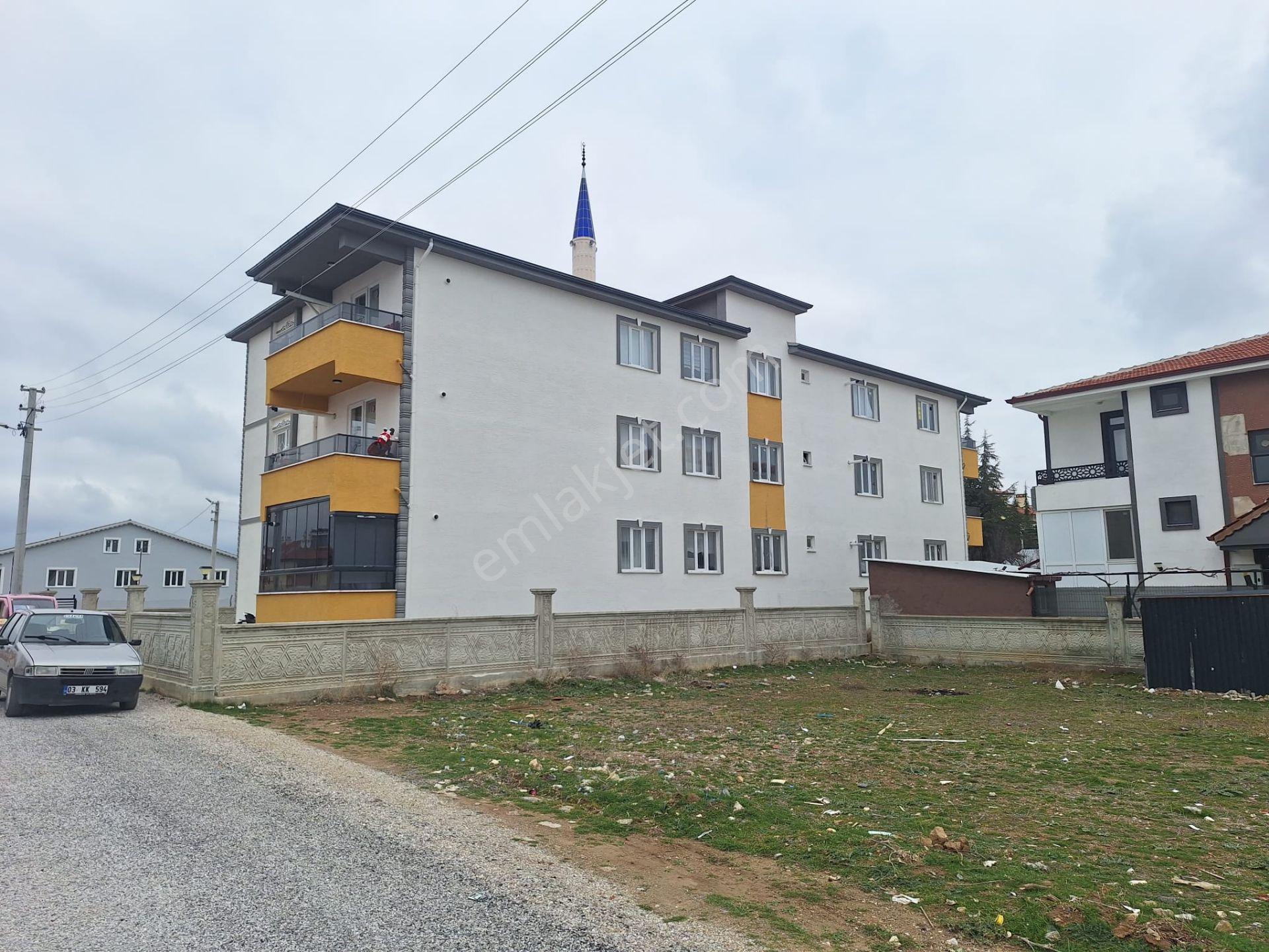 Yaman'dan Bolvadin Kırkgöz Mah. Satılık 2+0 Daire - Görsel 14