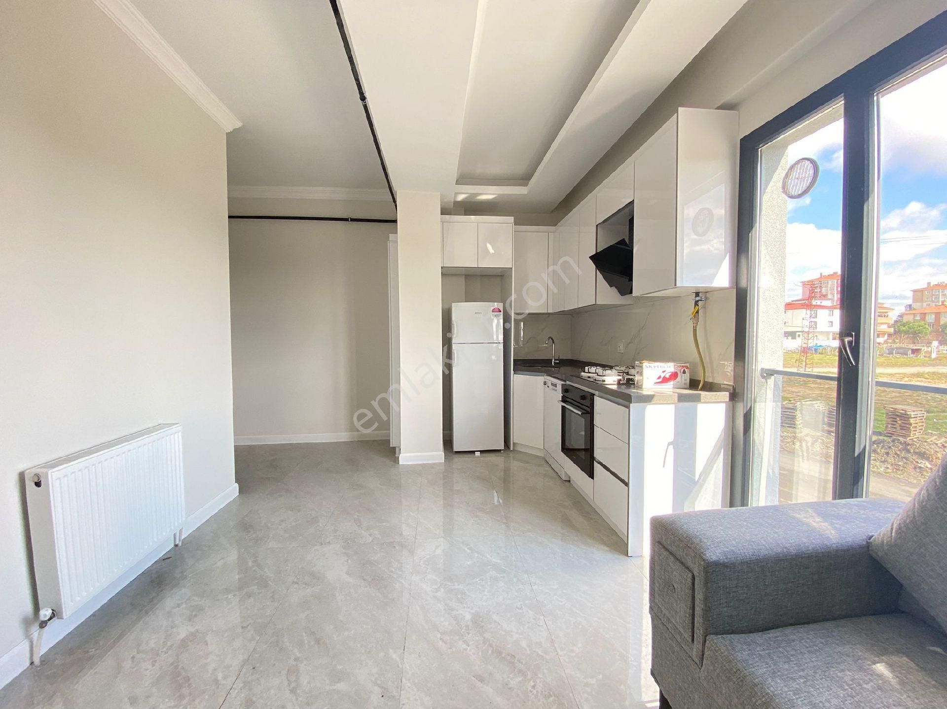 Zafer Mahallesinde 1+1 Kiralık Daire