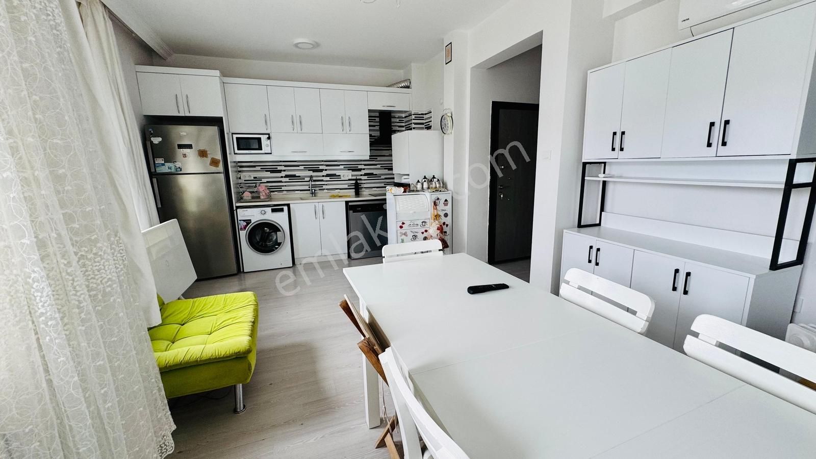 Foça Atatürk Mah. Kiralık 3+1 Daire - Görsel 13