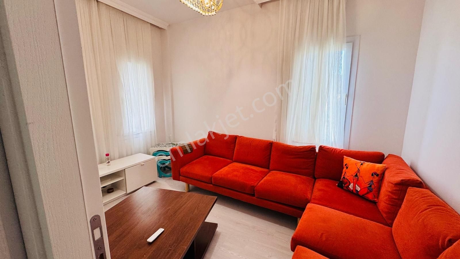 Foça Atatürk Mah. Kiralık 3+1 Daire - Görsel 4