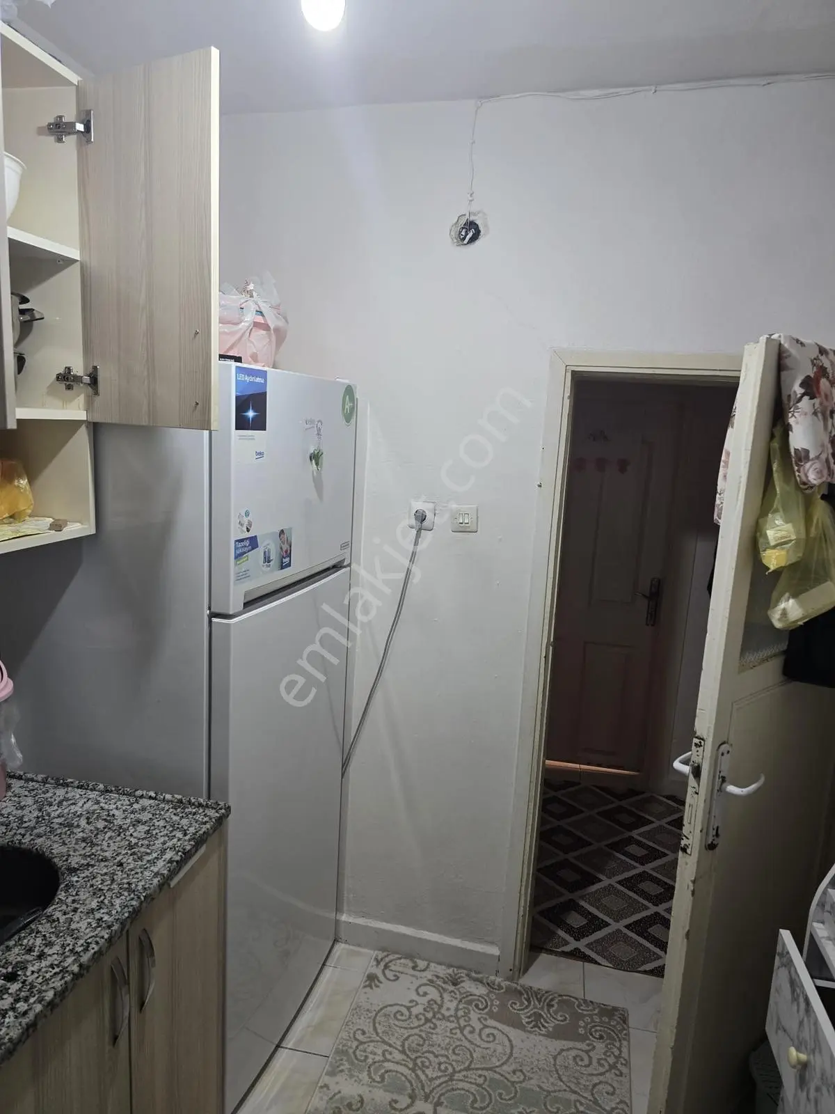 Torunlar Emlaktan Satılık 1+1 Y.giriş Daire Demirkapıda - Görsel 4