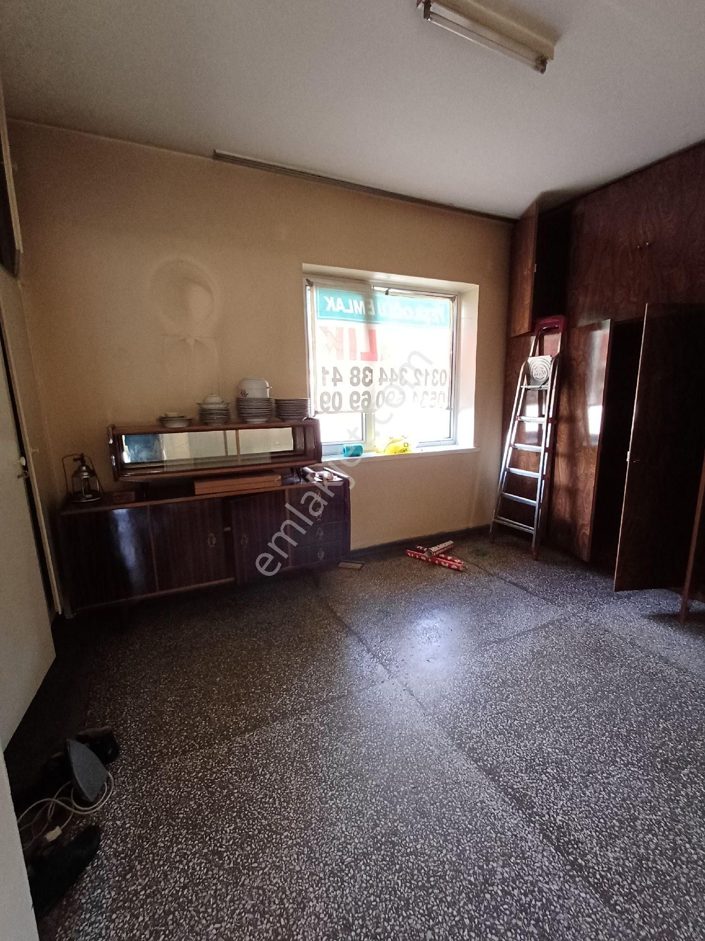 Yeşiloğlu Emlaktan Yenimahalle Merkezde Metro Yanında Gayret Bloklarında Katta 2+1 Daire - Görsel 32