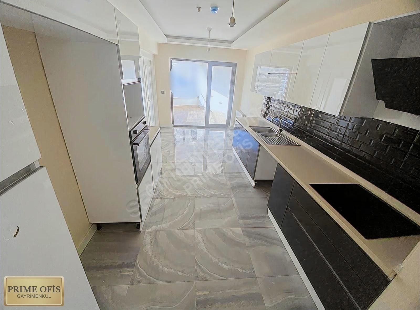 Ovacıkta Benzersiz Sitede Manzaralı Satılık 4+1 Prıme Ofıs'ten