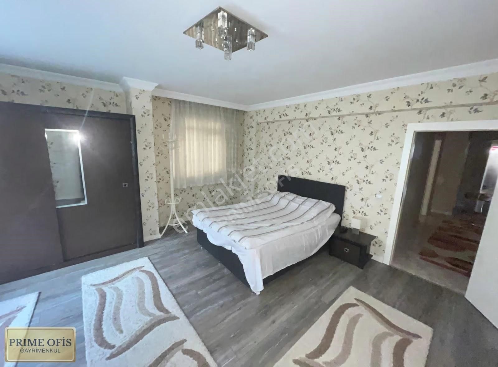 19 Mayıs Mahallesinde Eşyalı Kiralık Geniş Daire - Görsel 25