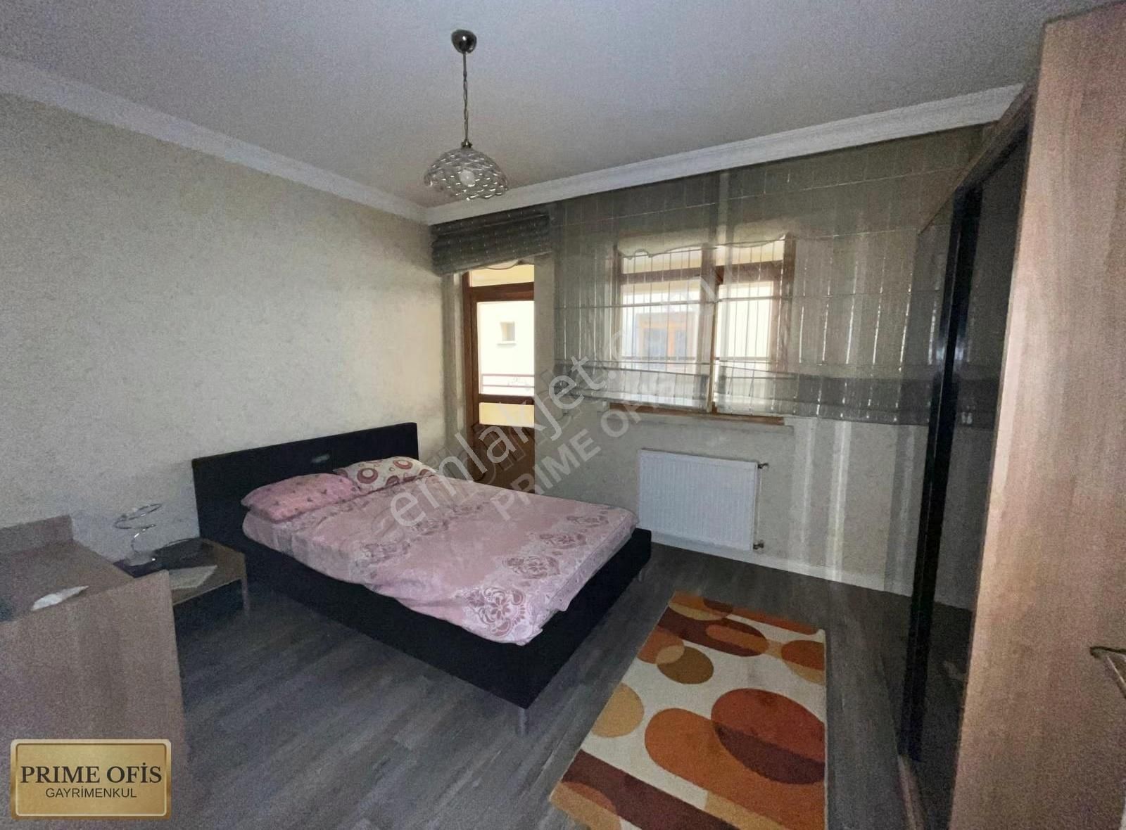 19 Mayıs Mahallesinde Eşyalı Kiralık Geniş Daire - Görsel 17