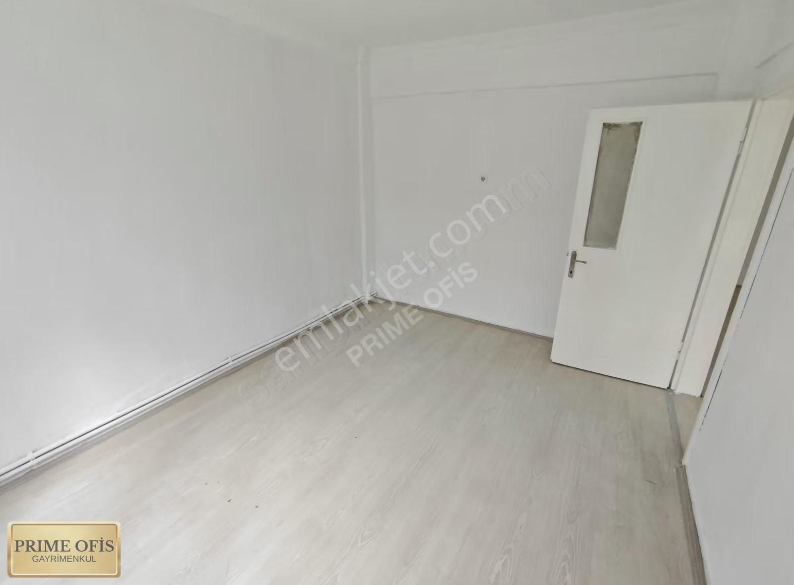 Demet Lale Mah. Cad.de İçi Yapılı, 3+1 Geniş Ve Ferah Daire - Görsel 2