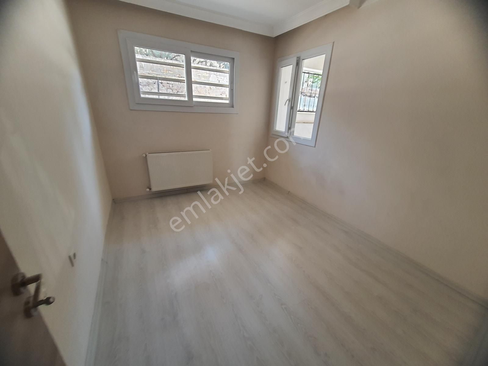 Şirintepe De Oto Parklı Doğalgazlı Ankastreli Kiralık 2+1 Daire - Görsel 10