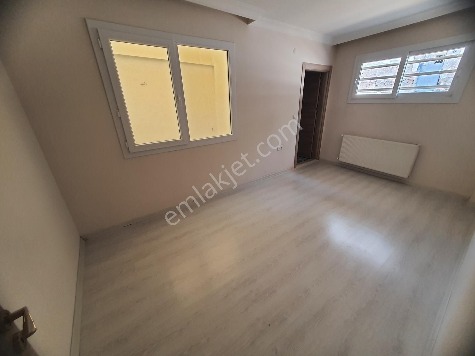 Şirintepe De Oto Parklı Doğalgazlı Ankastreli Kiralık 2+1 Daire - Görsel 21