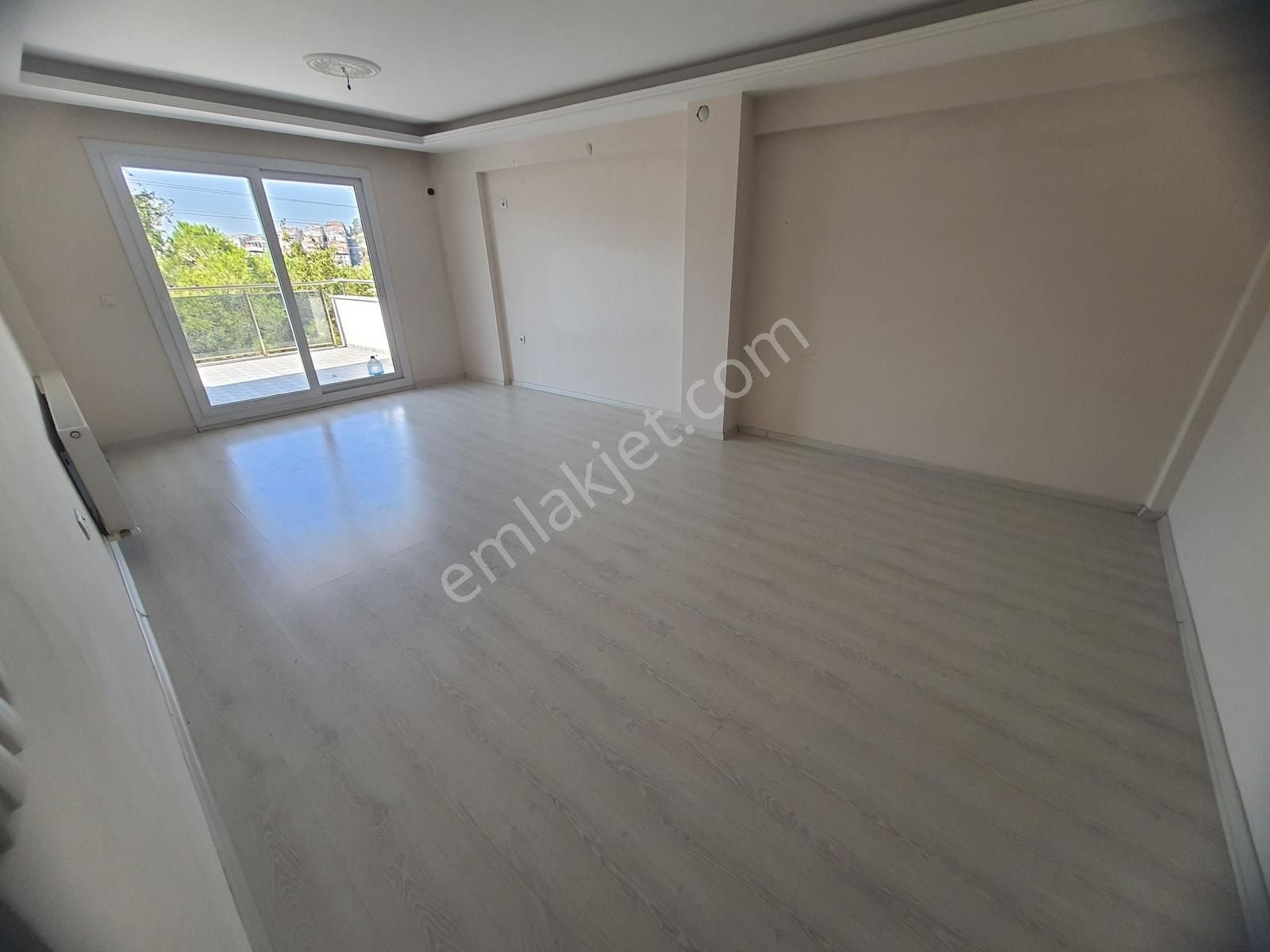 Şirintepe De Oto Parklı Doğalgazlı Ankastreli Kiralık 2+1 Daire - Görsel 18
