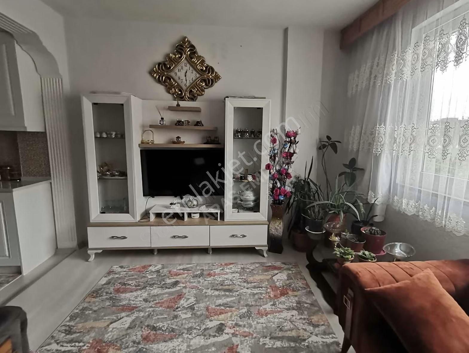 Aras Emlak'tan Karaçulha Çalıcada 140m2 Fırsat 3+1 Daire - Görsel 2