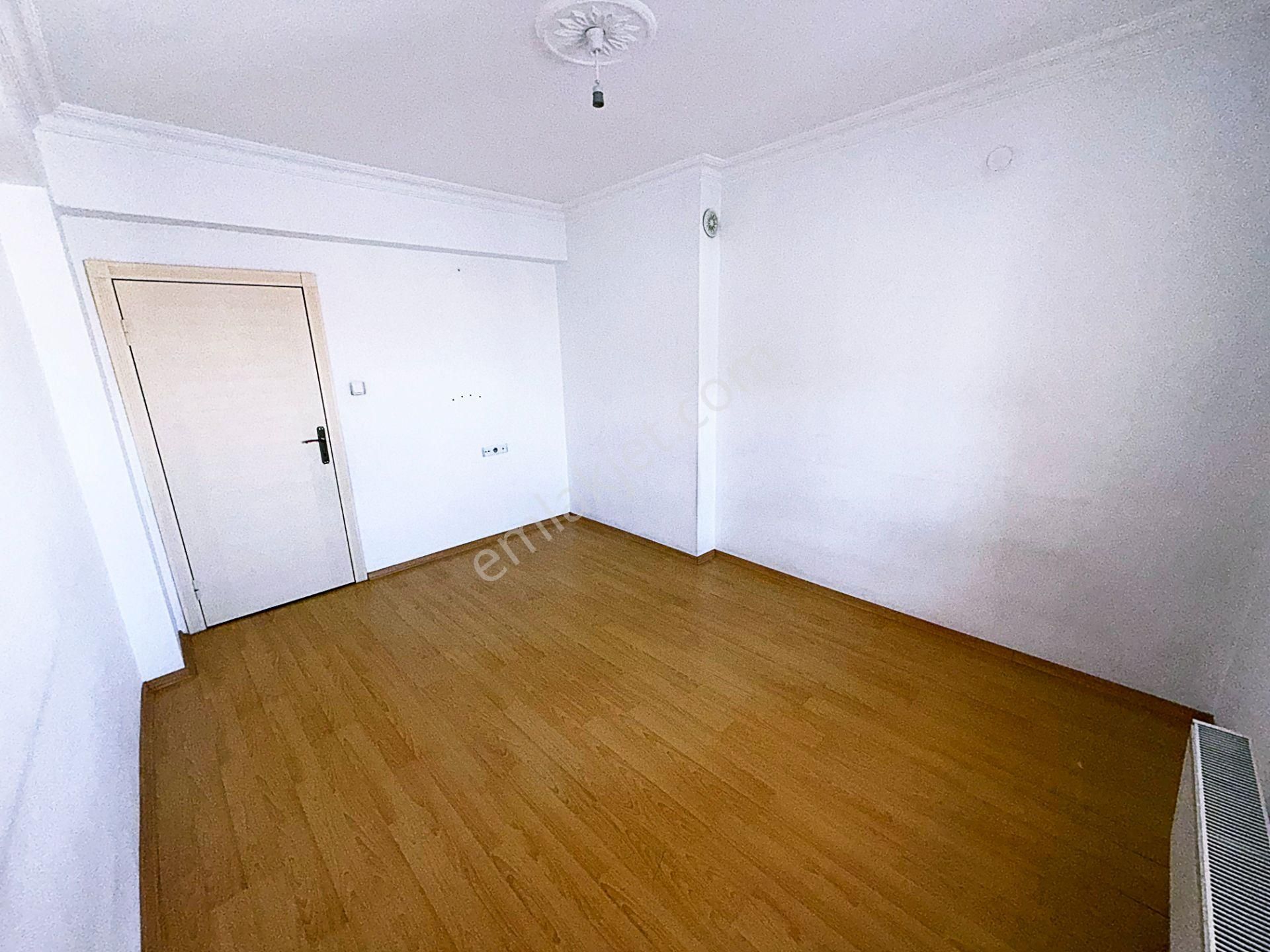 Cihandan Burç Mah Seval, Teleferik Son Durağa Yakın Boş Kiralık 3+1 Daire - Görsel 9