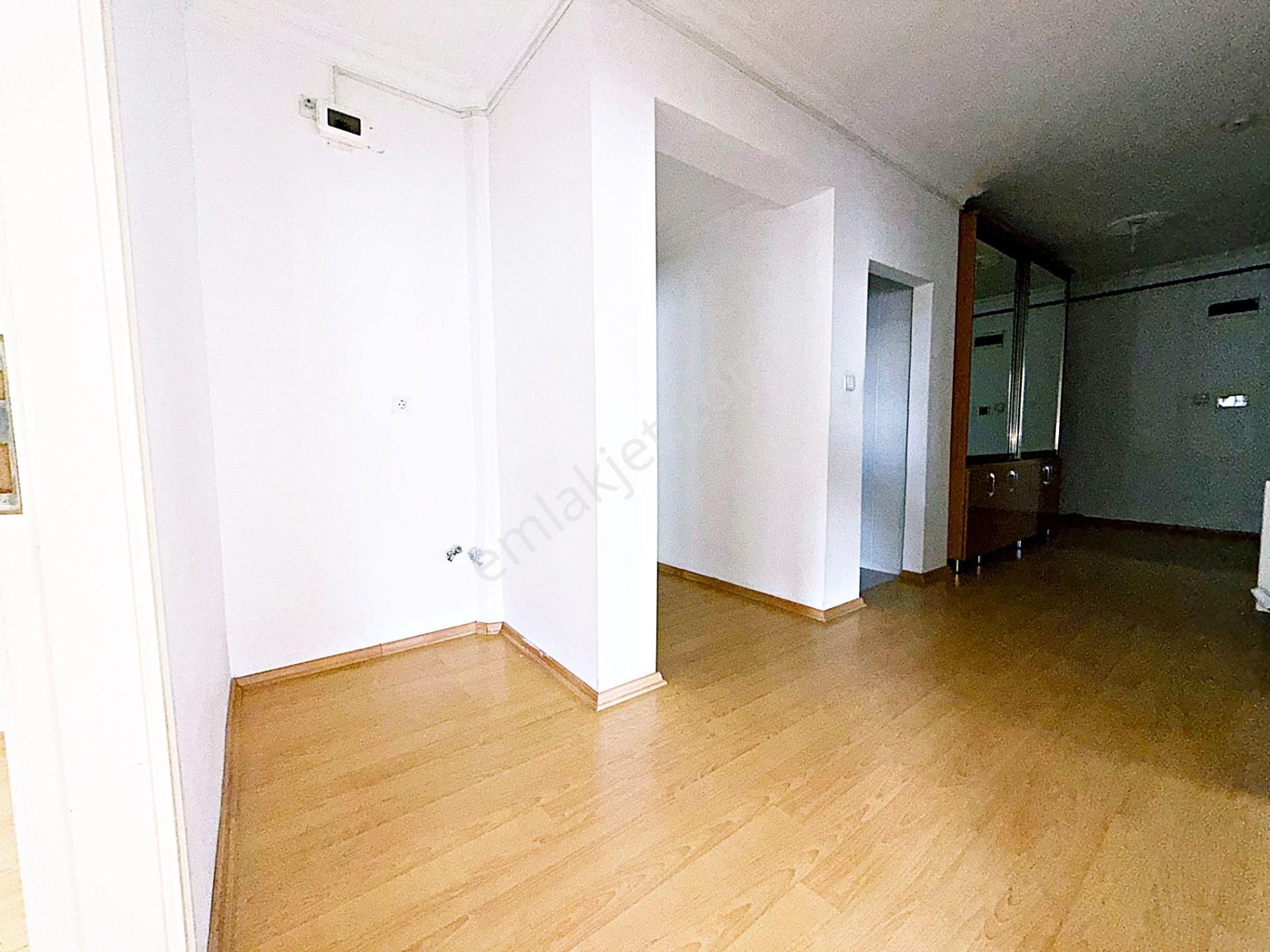 Cihandan Burç Mah Seval, Teleferik Son Durağa Yakın Boş Kiralık 3+1 Daire - Görsel 26