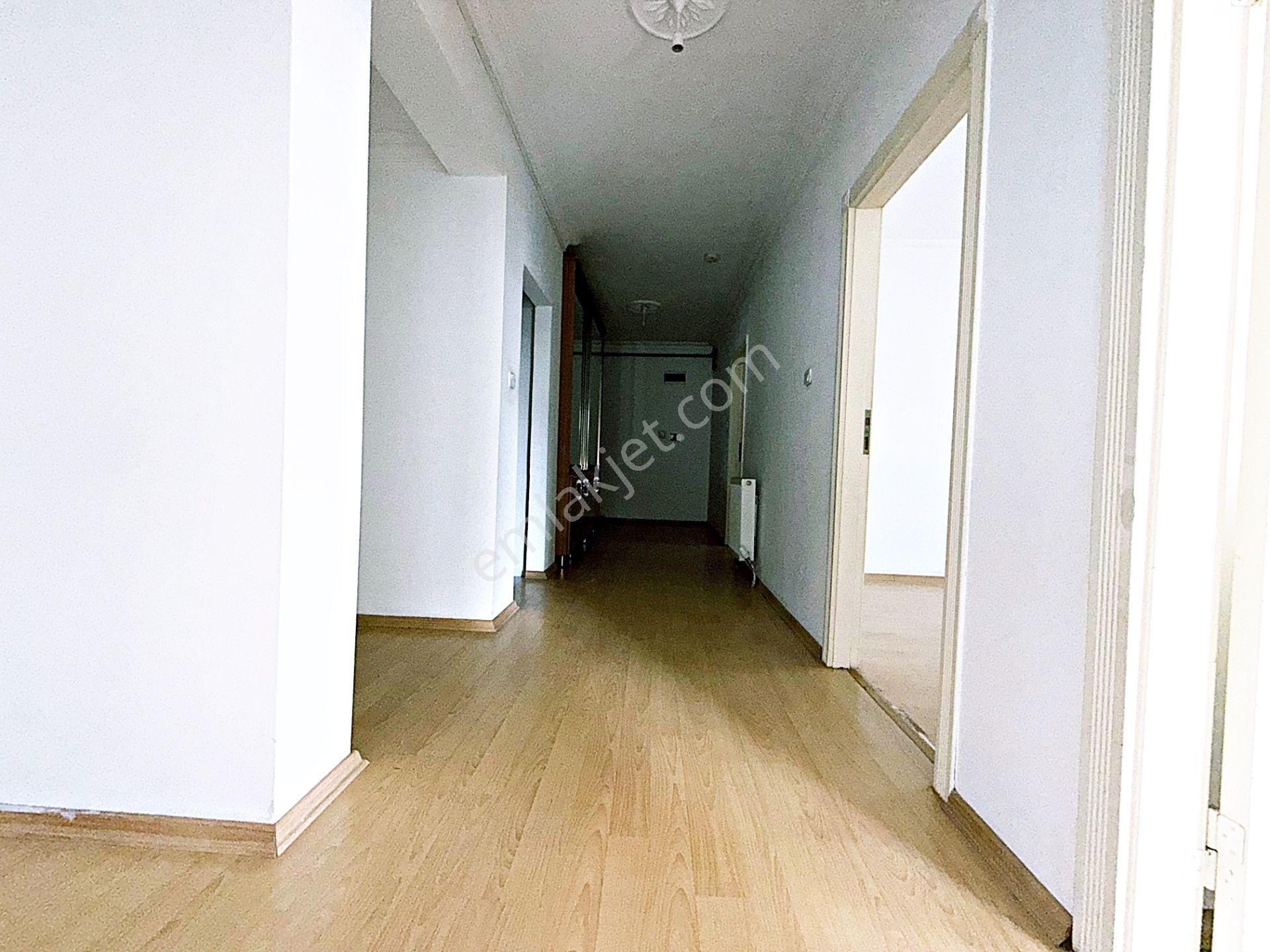 Cihandan Burç Mah Seval, Teleferik Son Durağa Yakın Boş Kiralık 3+1 Daire - Görsel 27