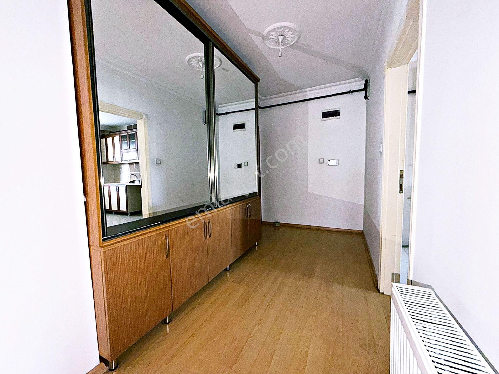 Cihandan Burç Mah Seval, Teleferik Son Durağa Yakın Boş Kiralık 3+1 Daire - Görsel 29