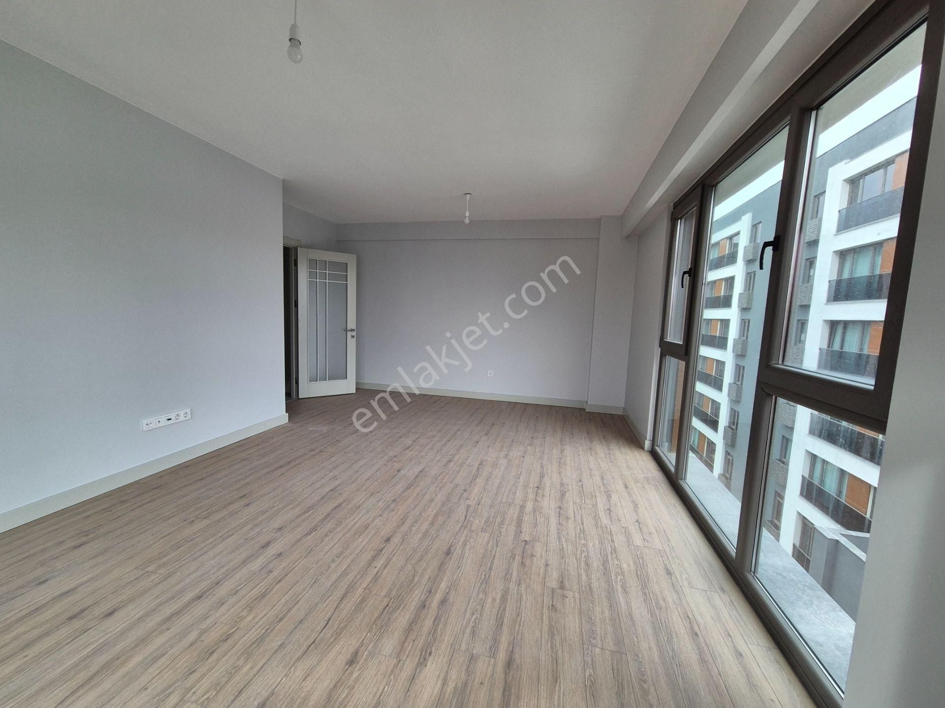 Siltaş Premıum'da Ara Kat Önü Açık Güney Alan 3+1 Kiralık Daire - Görsel 4