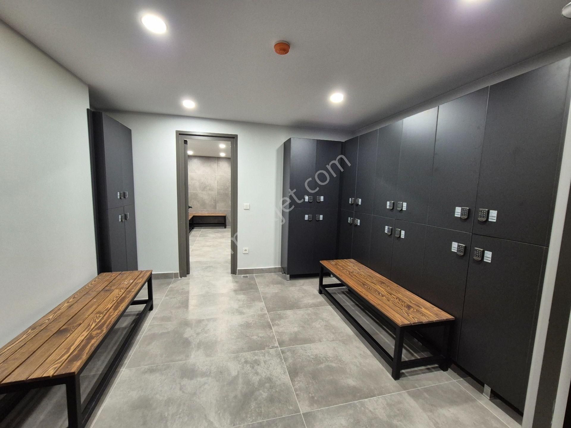 Siltaş Premıum'da Ara Kat Önü Açık Güney Alan 3+1 Kiralık Daire - Görsel 27