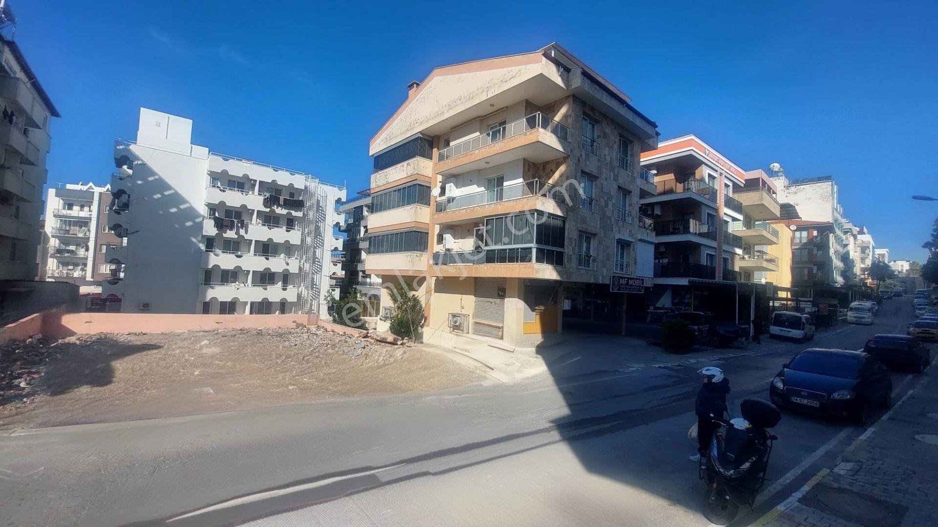 Kuşadası Merkezde 4 Kat İmarlı Arsa - Görsel 13