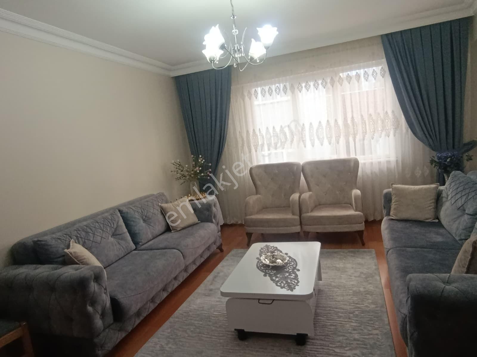 Yenibosna Fevzi Çakmak Mah Kiralık 2+1 Daire