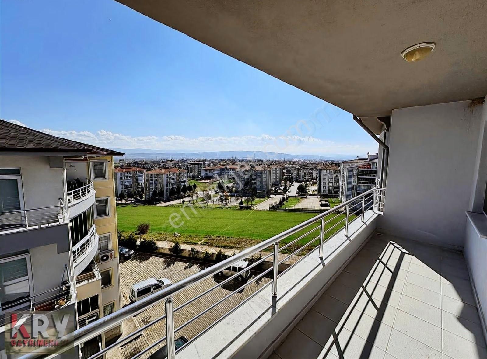 Yenigün Mahallesinde Bakımlı 3+1 - Görsel 16