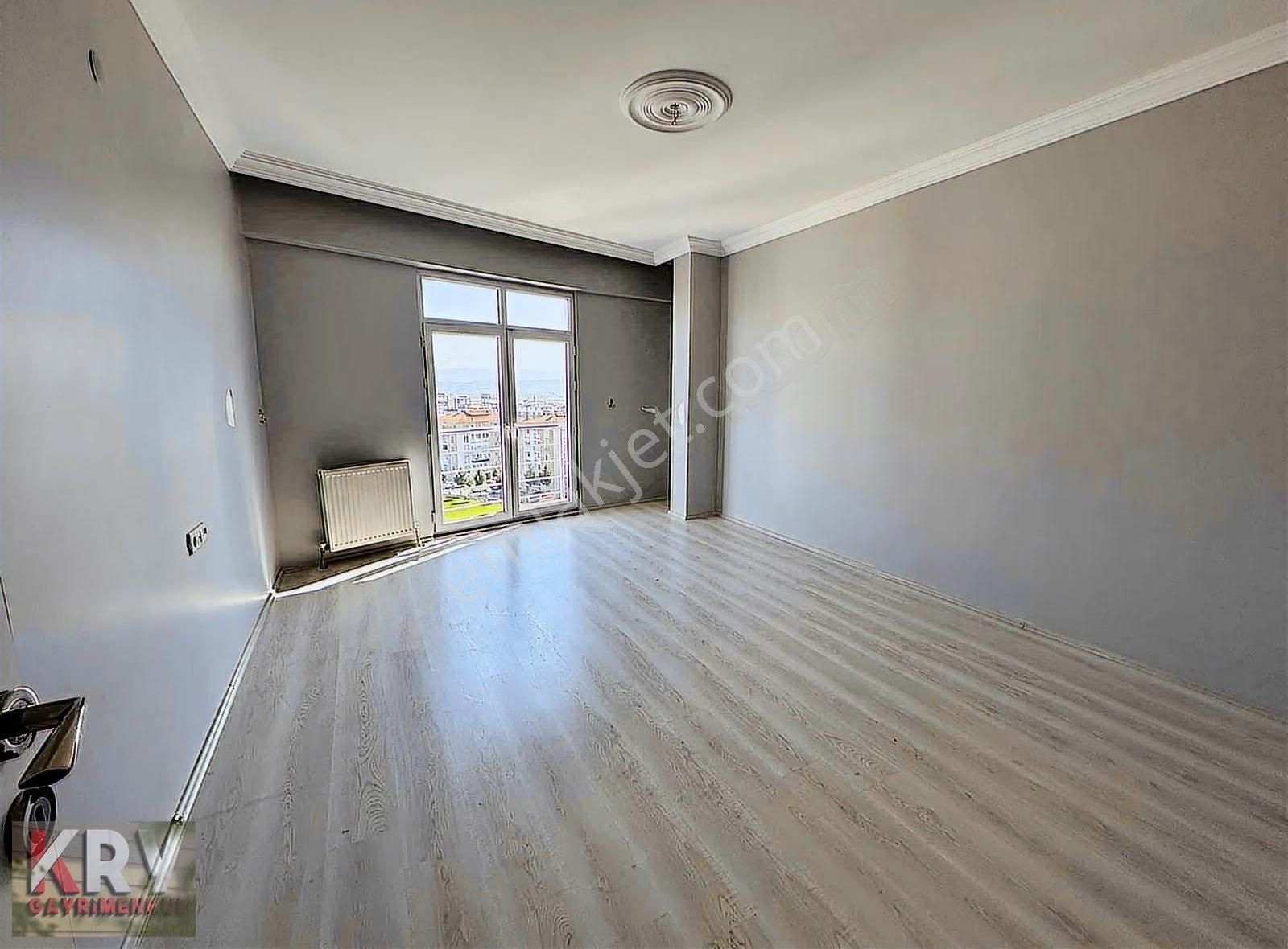 Yenigün Mahallesinde Bakımlı 3+1 - Görsel 15