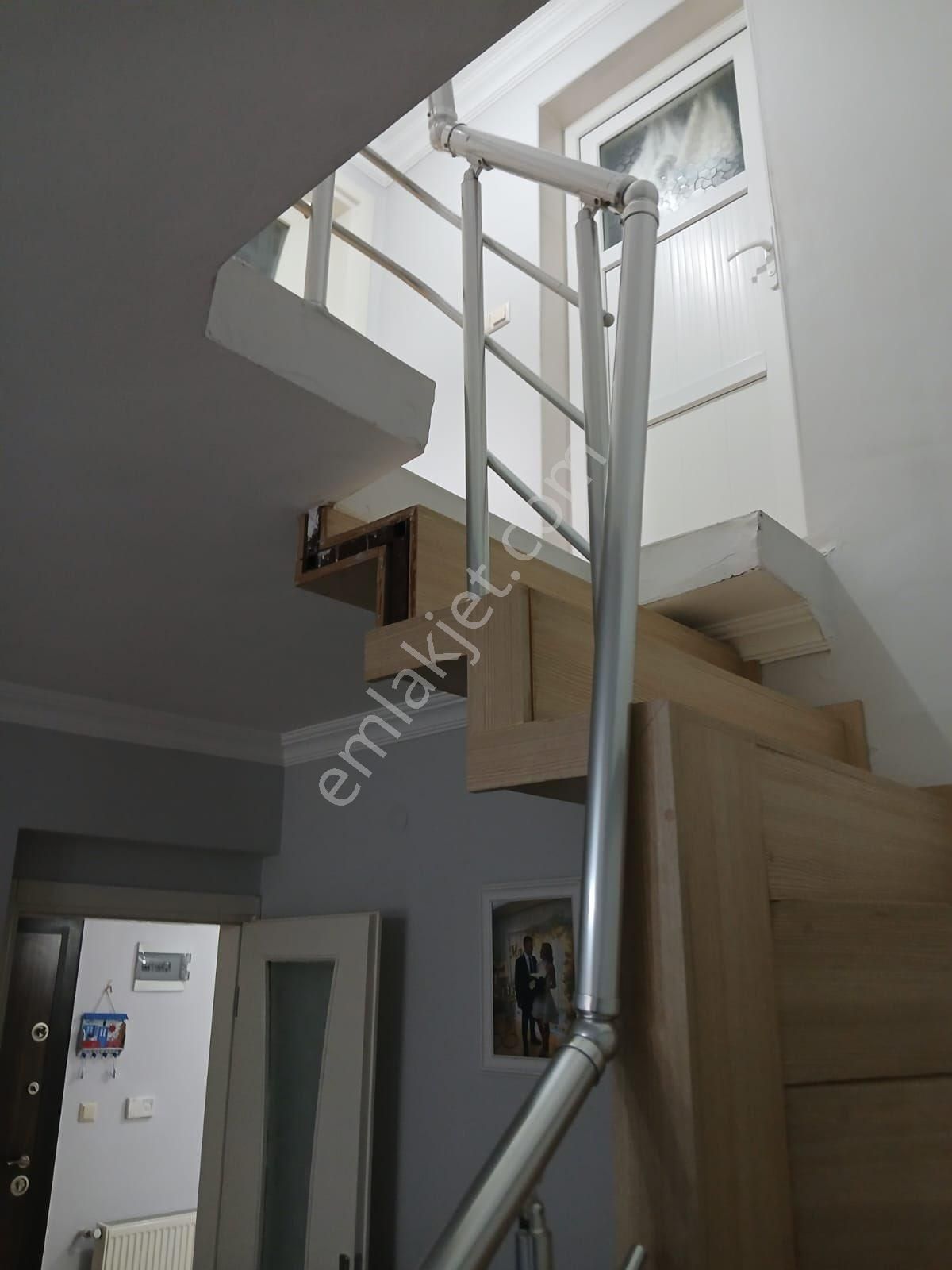 Hürriyet Mahallesinde Satılık 4+1 Dubleks Daire - Görsel 15