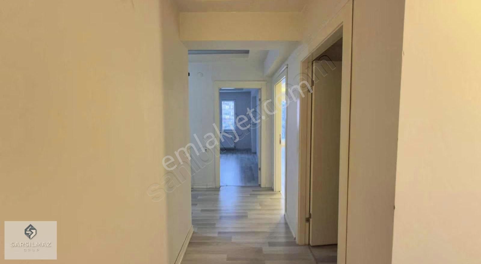 Orta Kat İskanlı Asansörlü Yüksek Krediye Uygun 3+1 Daire - Görsel 25