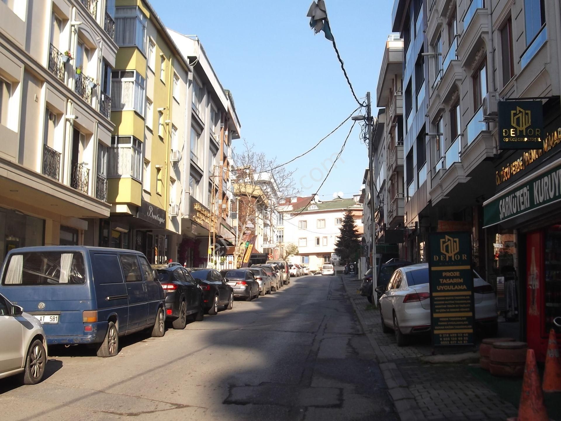 Beşyldz Girişi Yola 25 Mt Cepheli Zemin Katta Boş 375 M2 Dükkan - Görsel 5