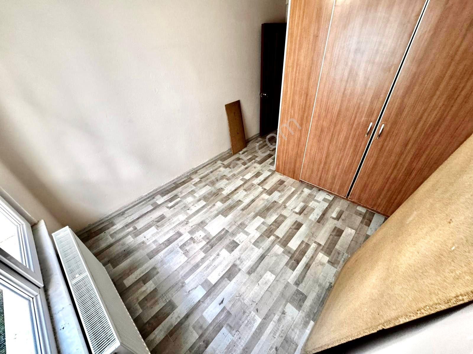 ▓karabuluttan▓merkezi Konumlu 2+1 Ön Cephe Doğalgazlı Kiralık Daire - Görsel 14