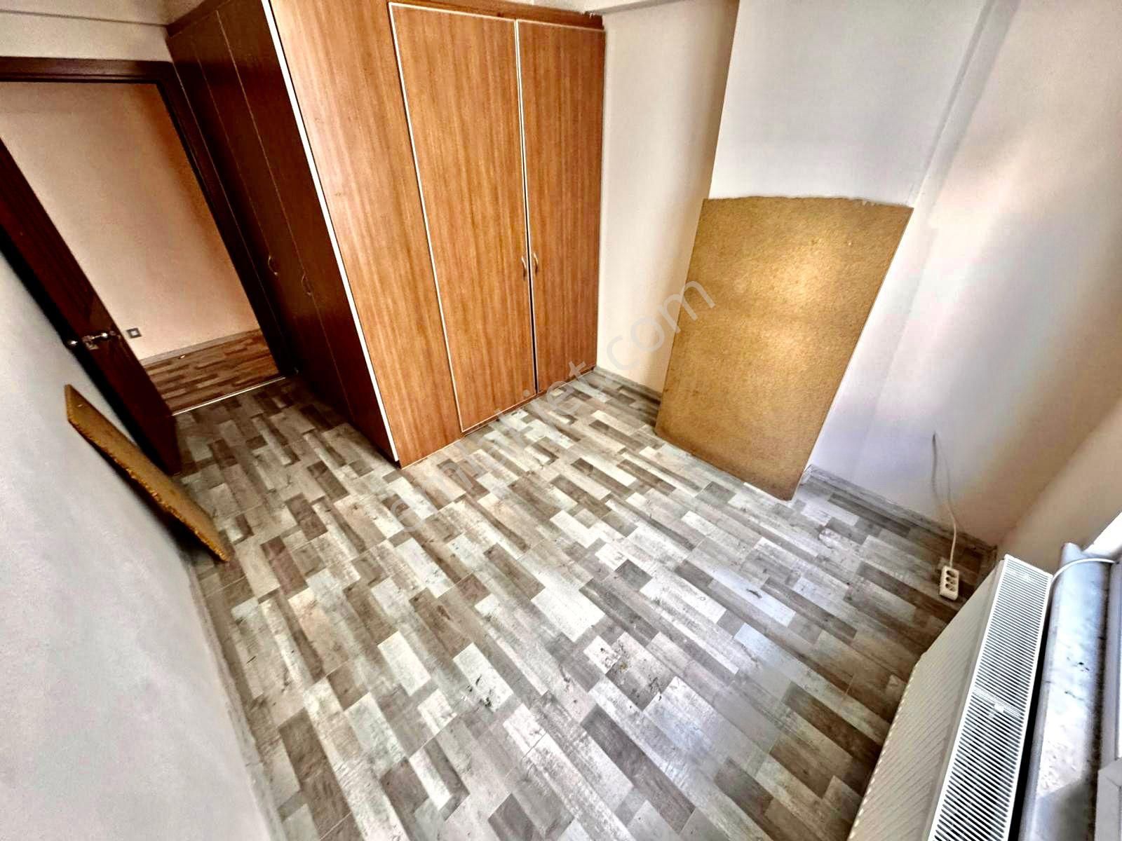 ▓karabuluttan▓merkezi Konumlu 2+1 Ön Cephe Doğalgazlı Kiralık Daire - Görsel 21