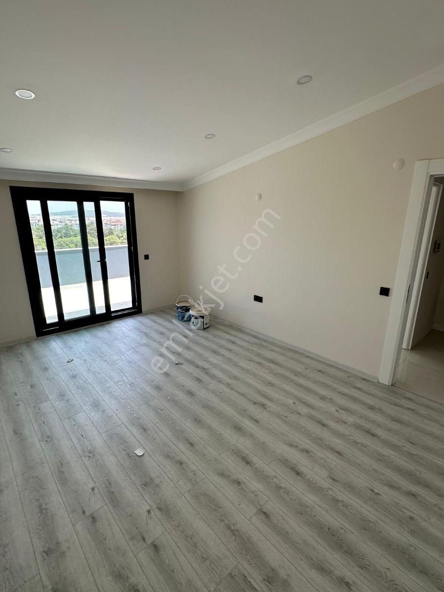 Q'zen Den Havuz Cepheli Site İçnde 4+1 Kat Dubleks Teraslı Daire - Görsel 21