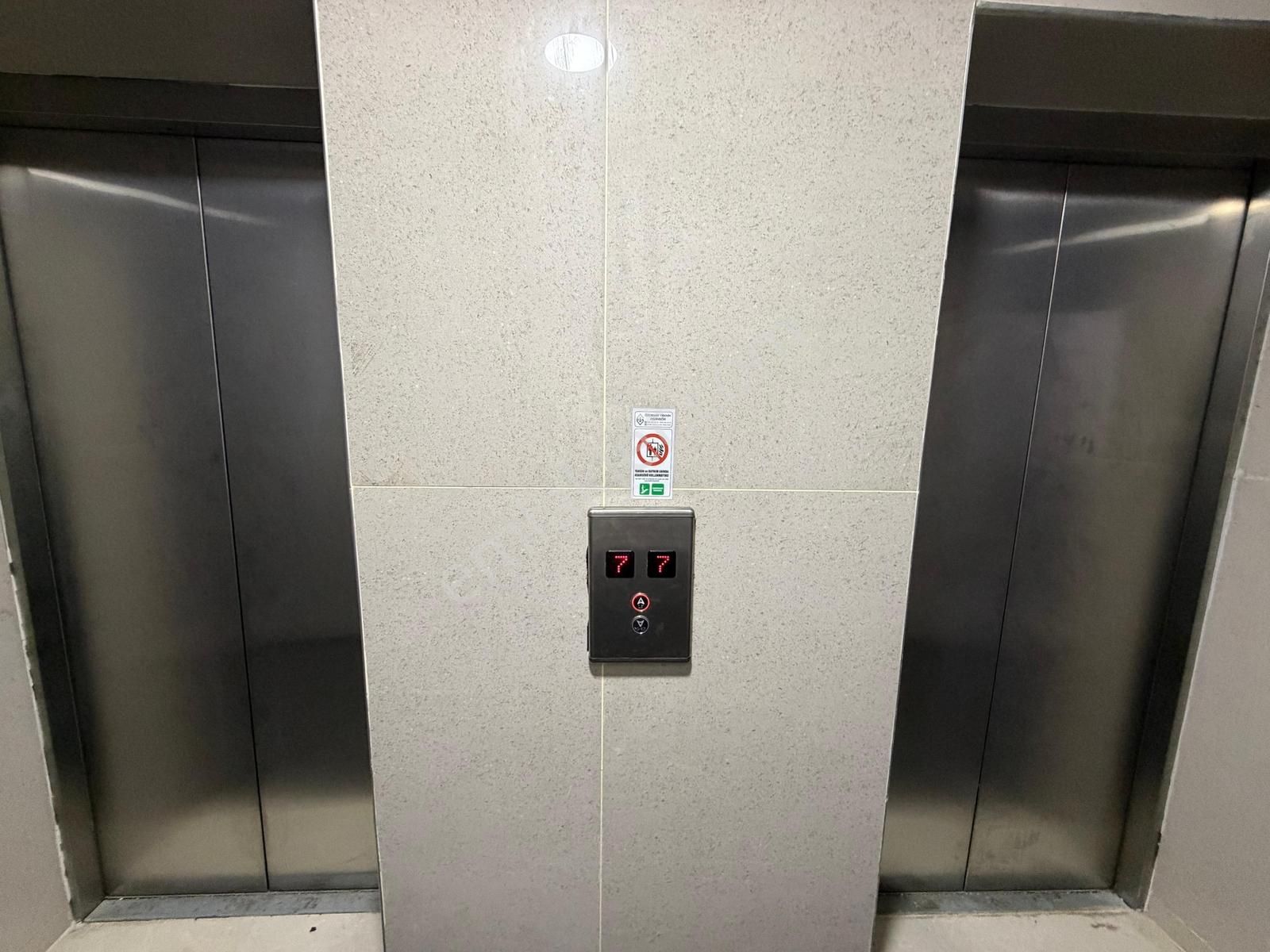 Elite Gd & 1+1 Eşyalı Konuralpte Merkezi Konum Fırsat Daire - Görsel 13