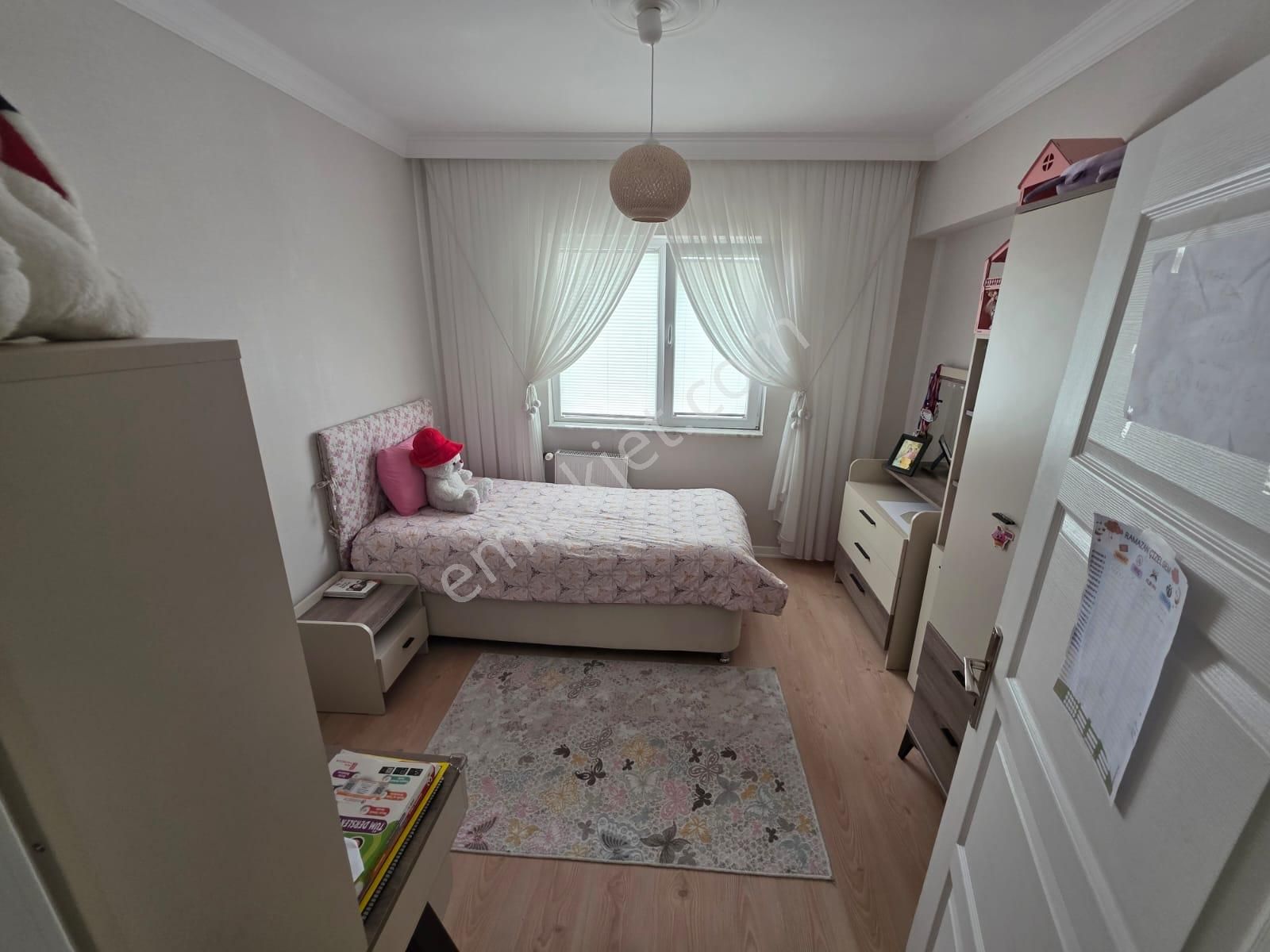 Yeni Tapu Müdürlüğü Yanı Site İçi Arakatta 3+1 Geniş M2 Satılık - Görsel 14