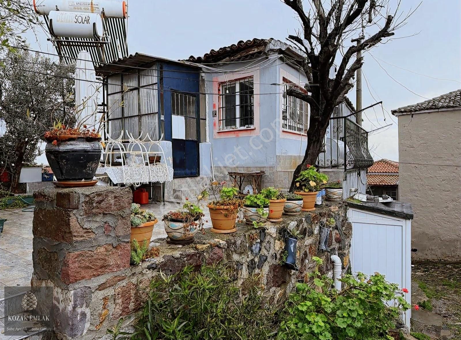 Ayvalık Cunda Adasında Satılık Ev Veya Pansiyon Olabilir - Görsel 16