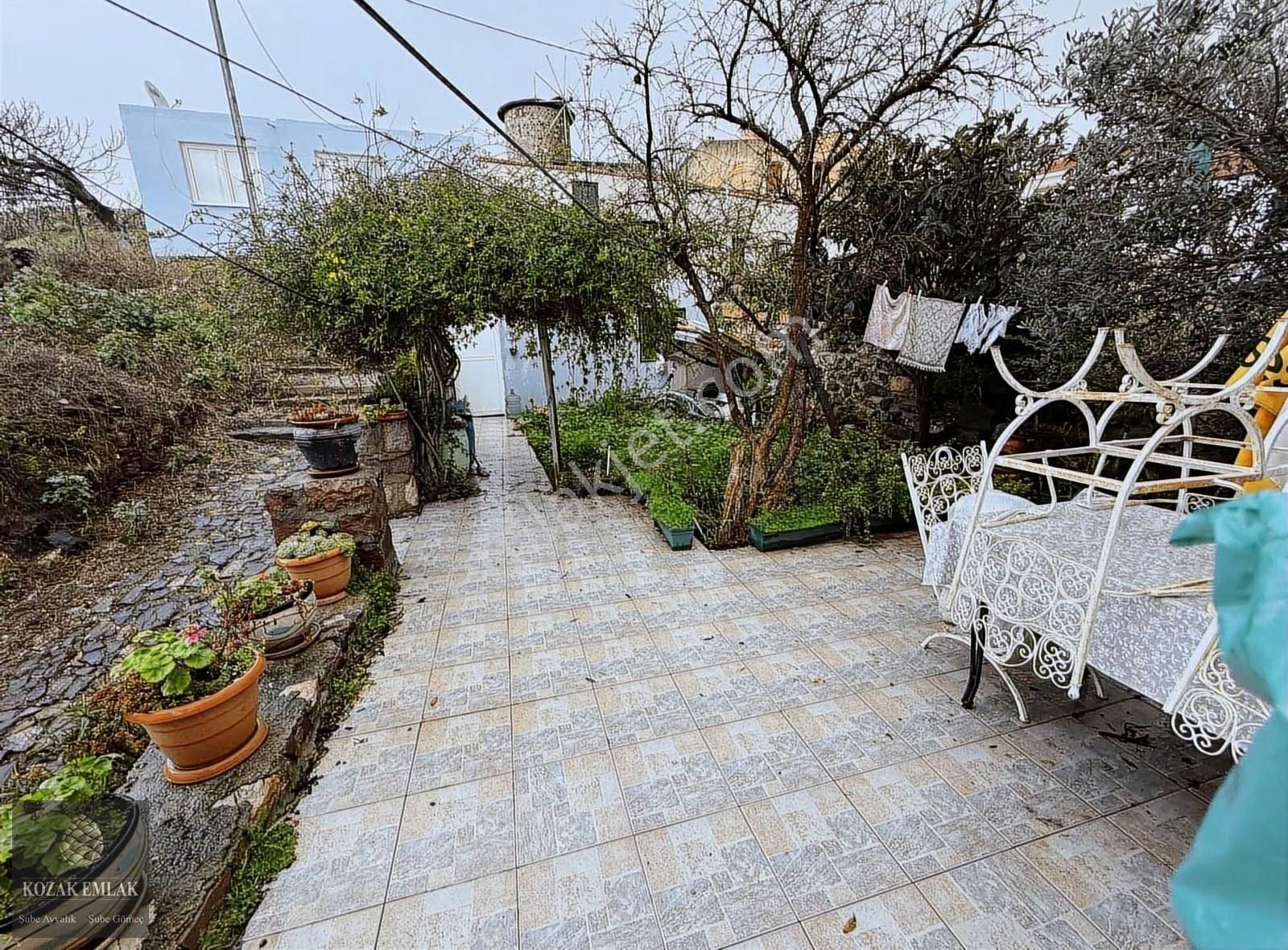 Ayvalık Cunda Adasında Satılık Ev Veya Pansiyon Olabilir - Görsel 17