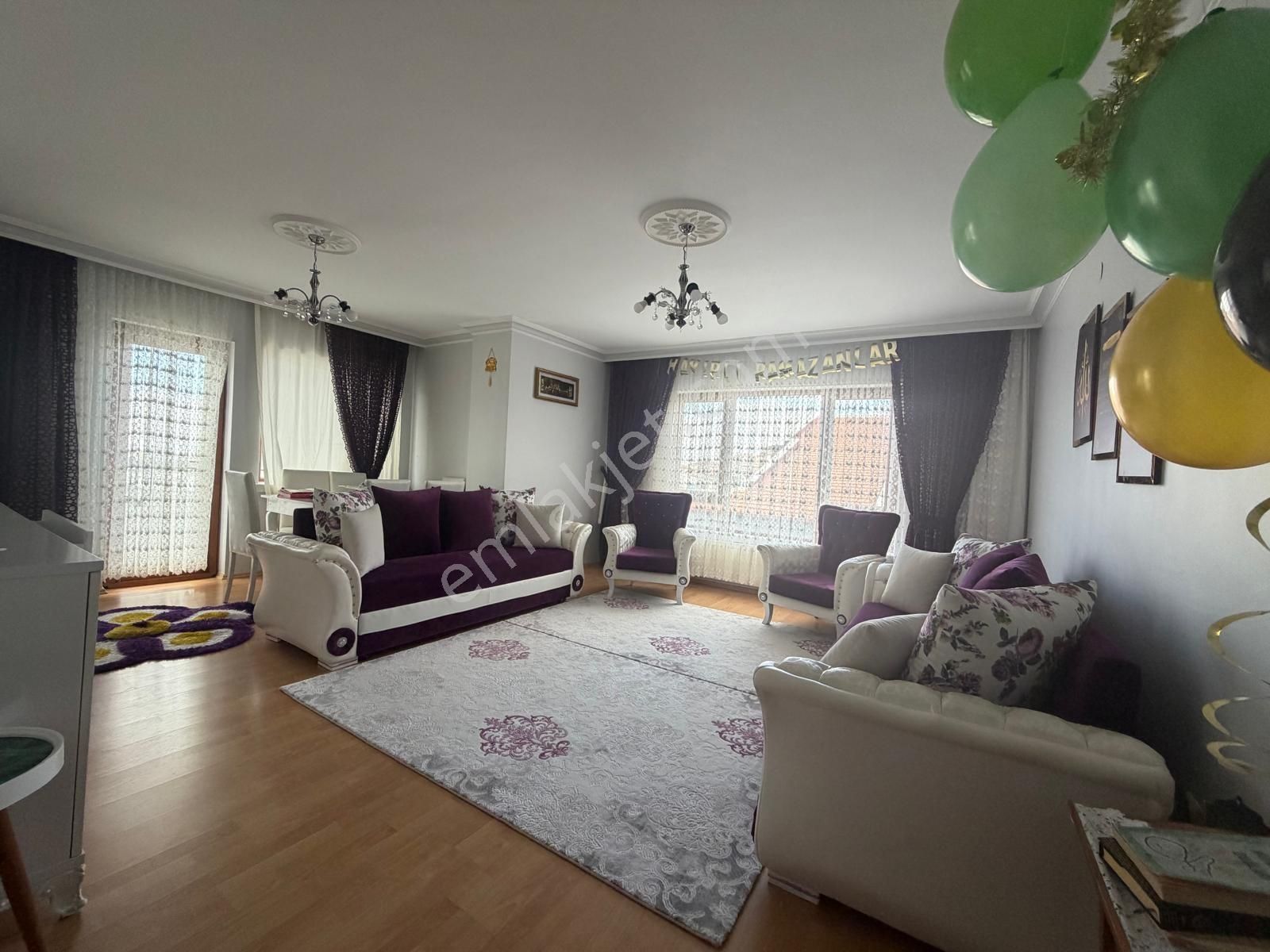 Emaks'tan/gökkuşağı Mahallesinde/merkezde/bakımlı/temiz//3+1 - Görsel 7