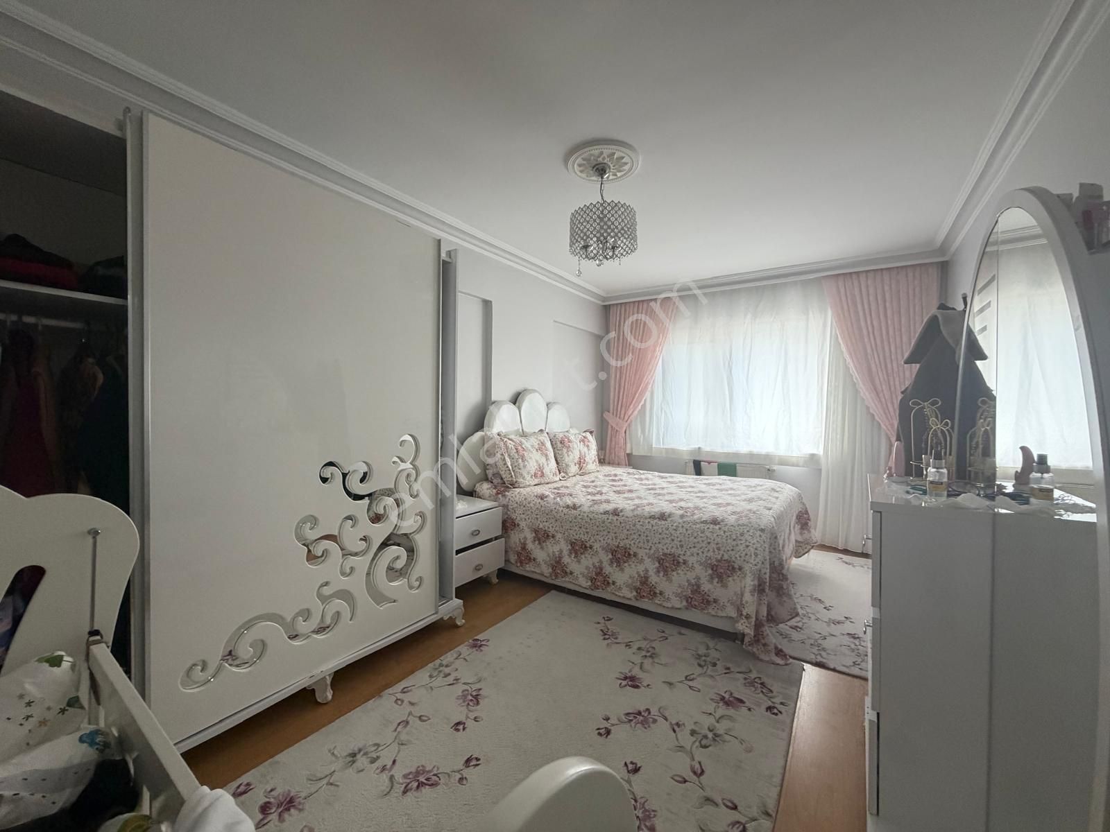 Emaks'tan/gökkuşağı Mahallesinde/merkezde/bakımlı/temiz//3+1 - Görsel 8