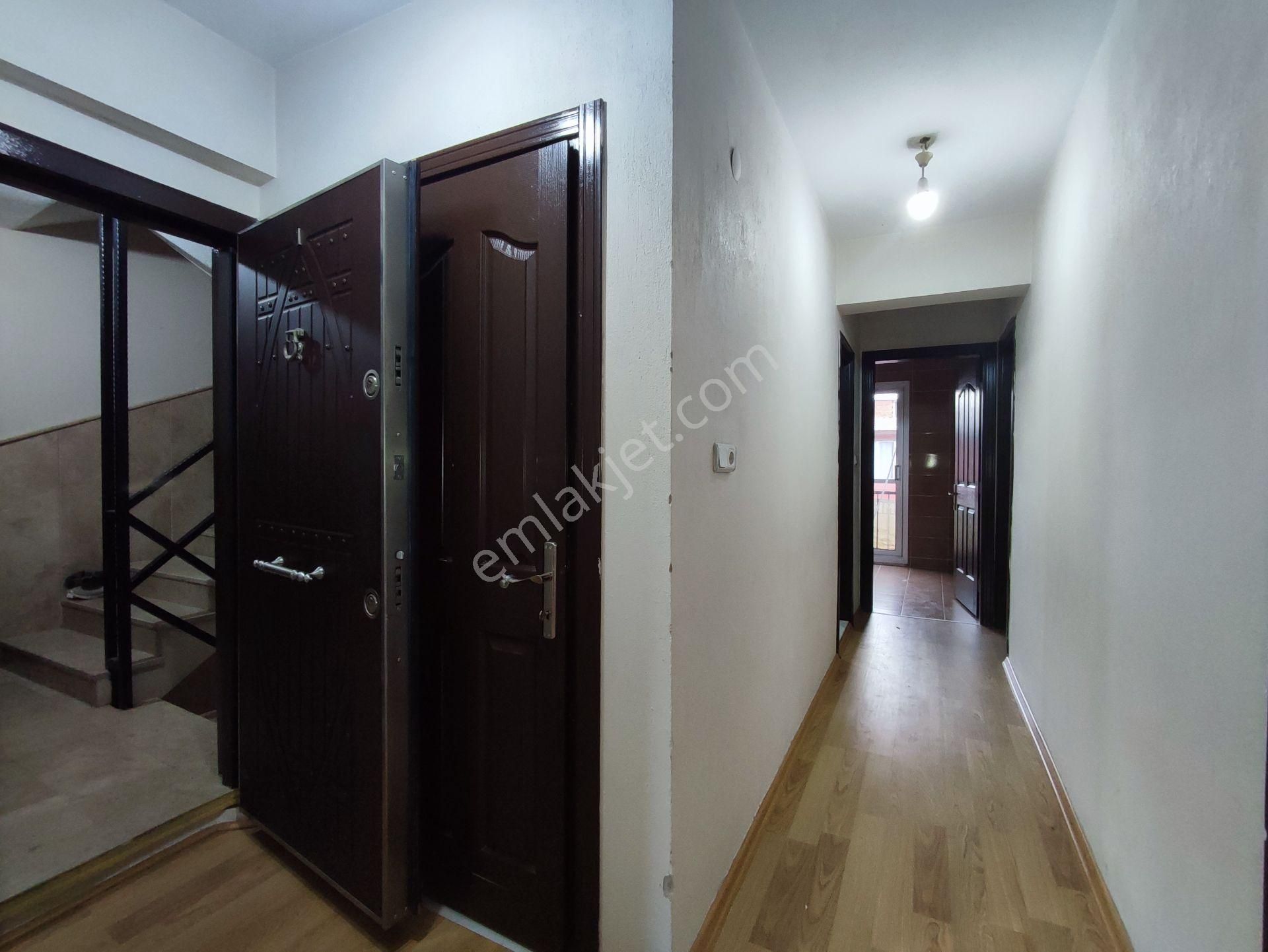 Gümüşpala Merkezde Sağlık Ocağı Ve Okul Yakını 2+1 Kiralık Daire - Görsel 3