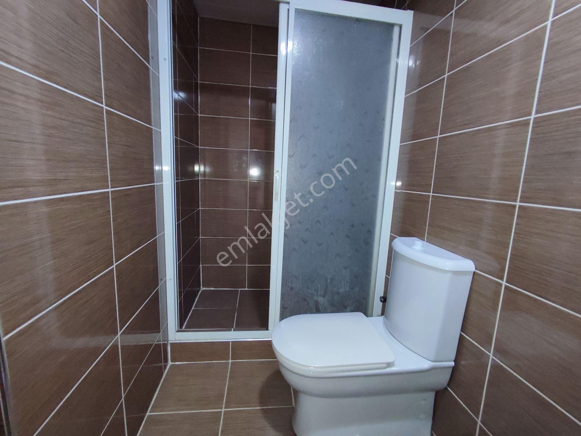 Gümüşpala Merkezde Sağlık Ocağı Ve Okul Yakını 2+1 Kiralık Daire - Görsel 15