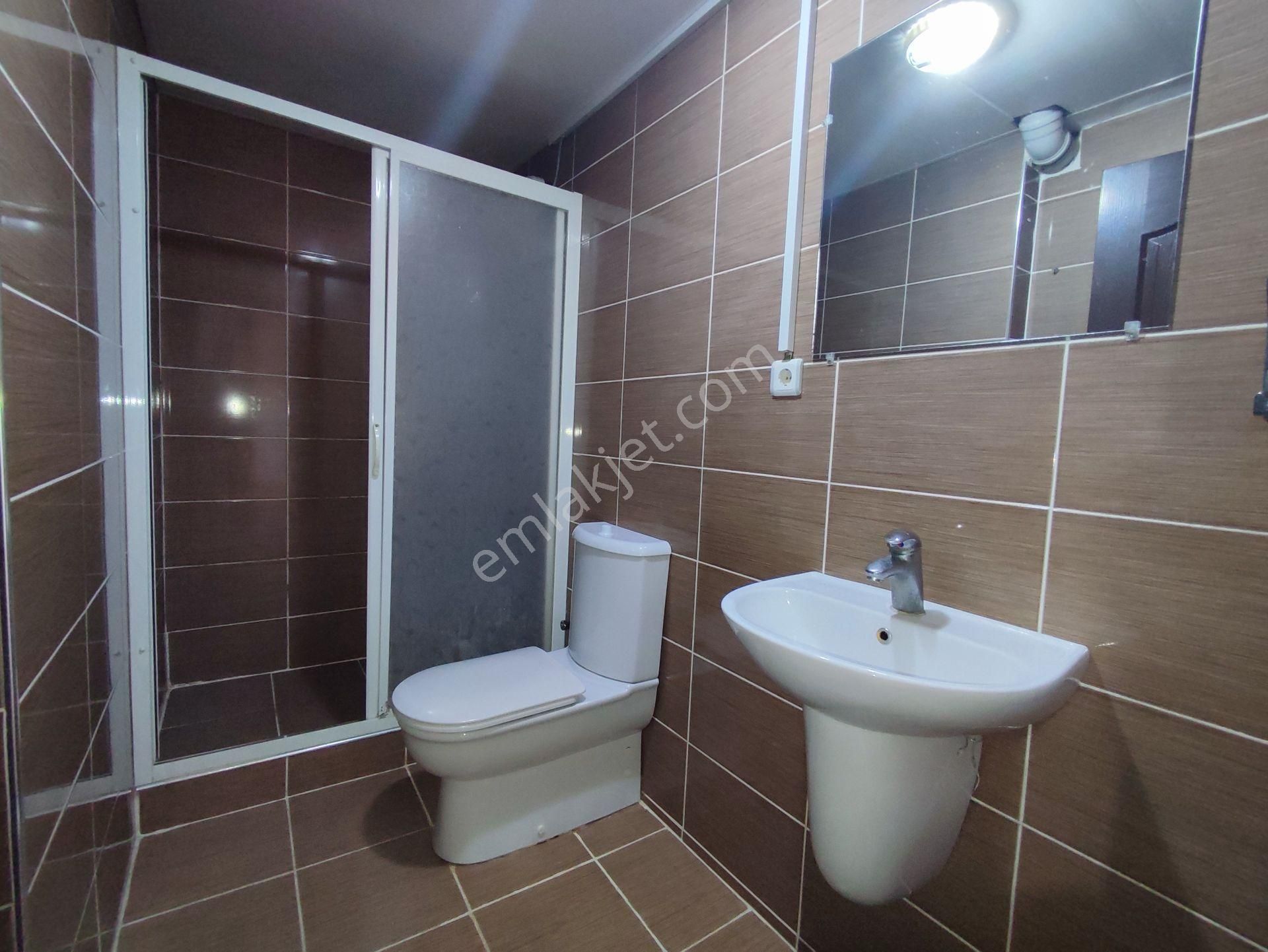 Gümüşpala Merkezde Sağlık Ocağı Ve Okul Yakını 2+1 Kiralık Daire - Görsel 14