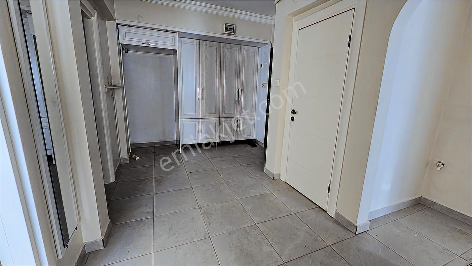 Gültepe Mah Mevlana Cad 3+1 Yüksek Giriş Ön Cephe Yapılı Daire - Görsel 21