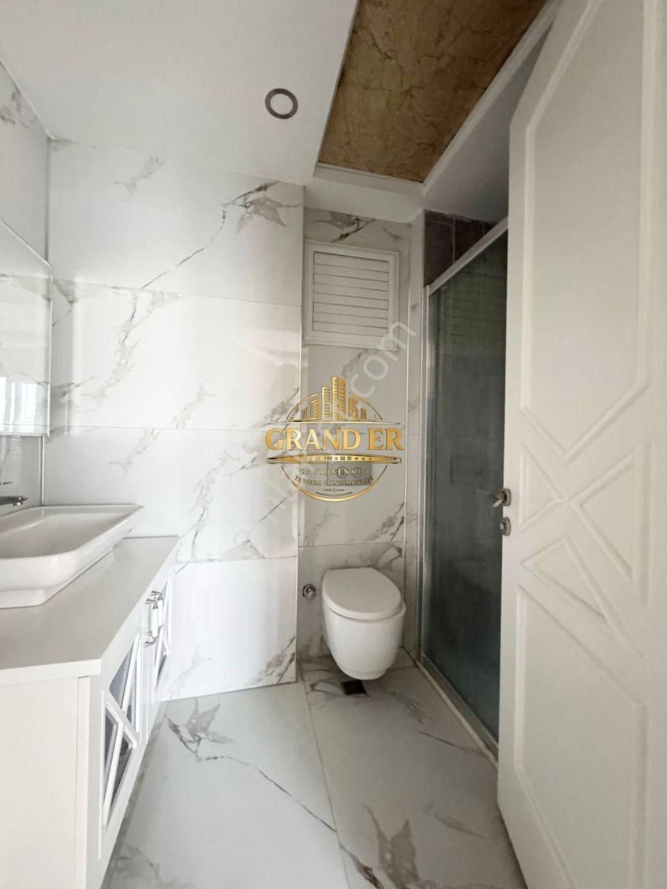 Mezitli Akdeniz Mah.satılık 5+1 Daire Site İçerisinde 220 Metre - Görsel 22